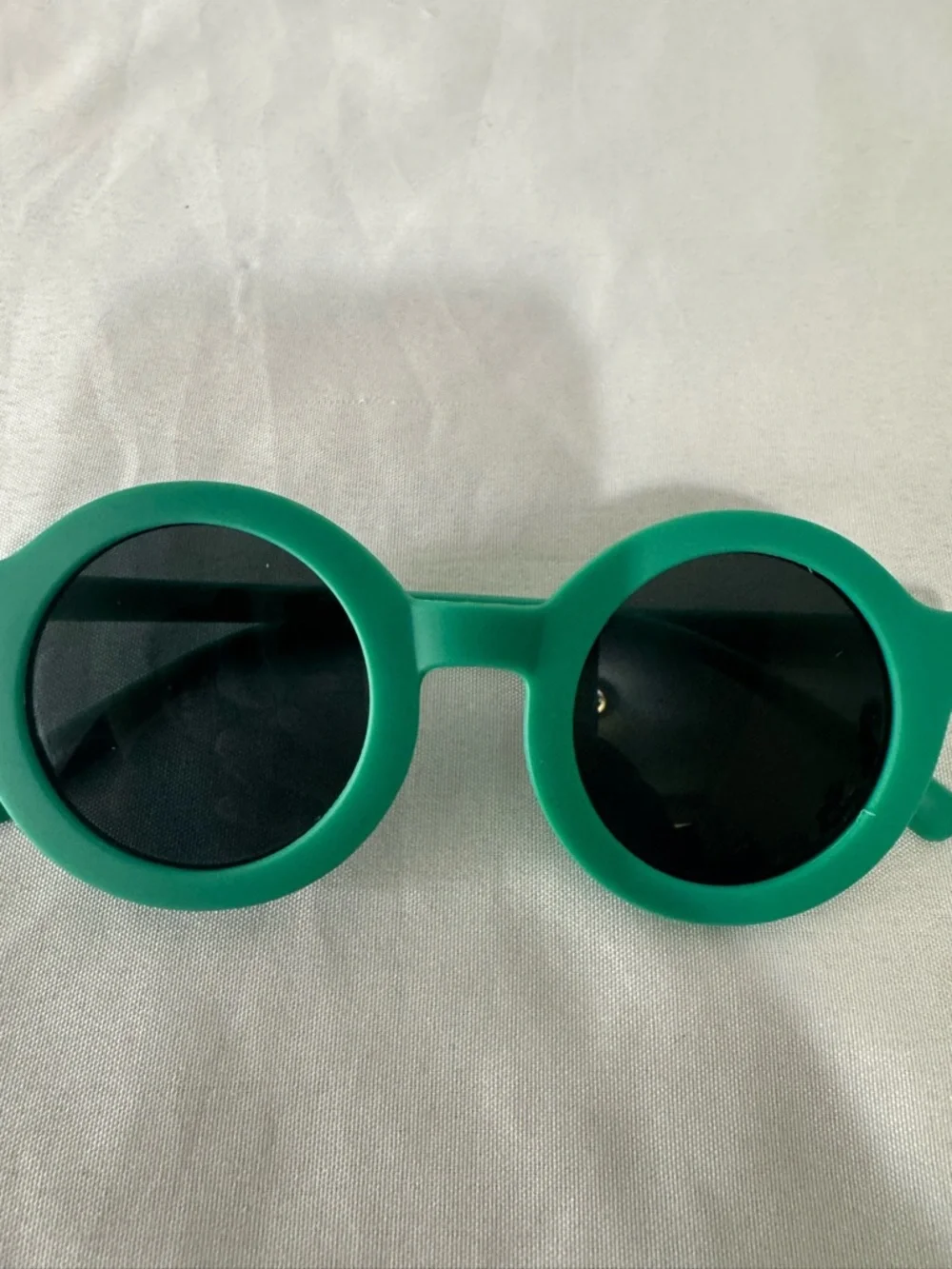 Children’s Green Sunglasses
